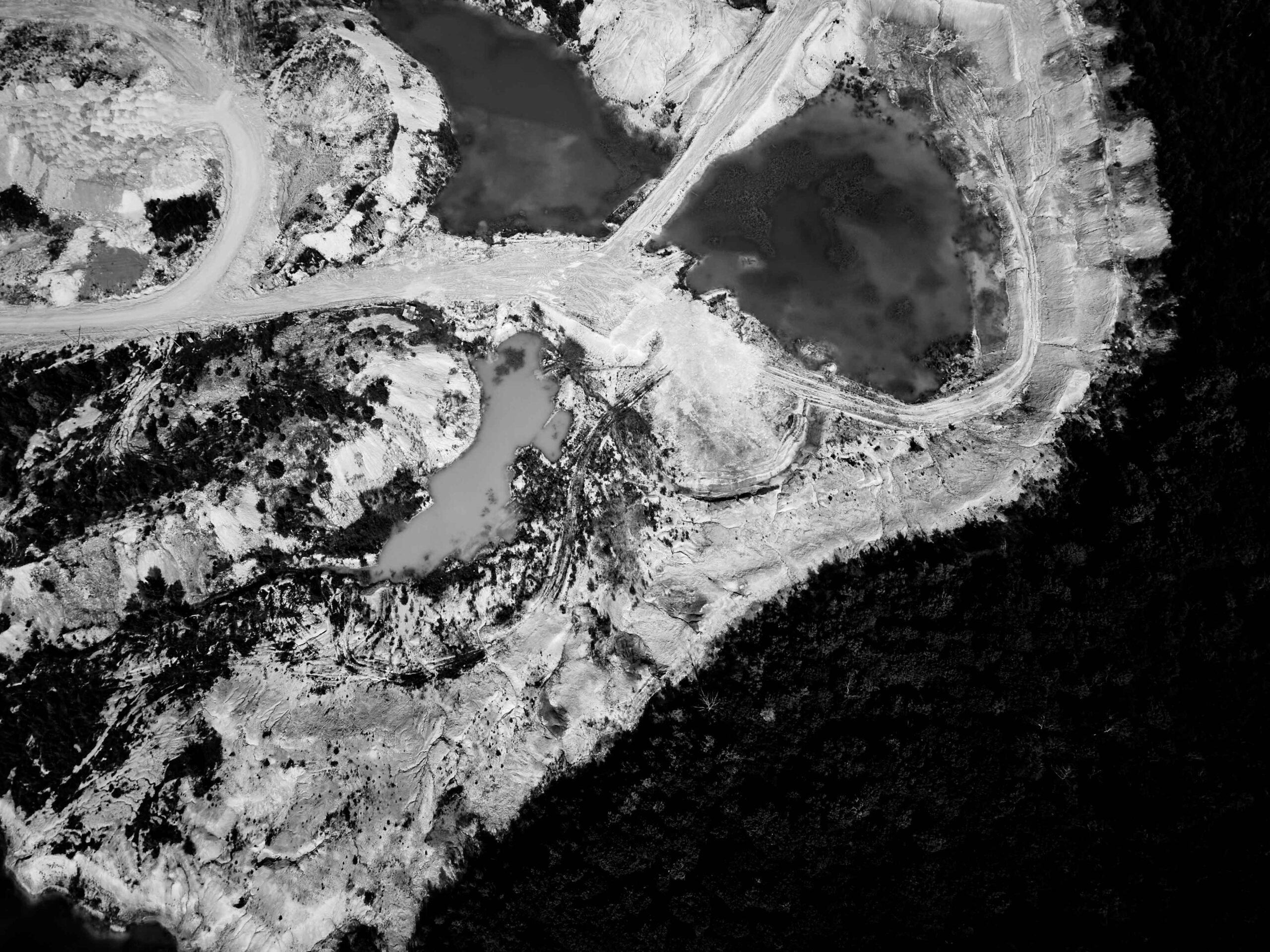 aerial-view-quarry-extraction-porcelain-clay-kaol-2 ... aerial-view-quarry-extraction-porcelain-clay-kaol-2025-01-07-12-06-49-utc