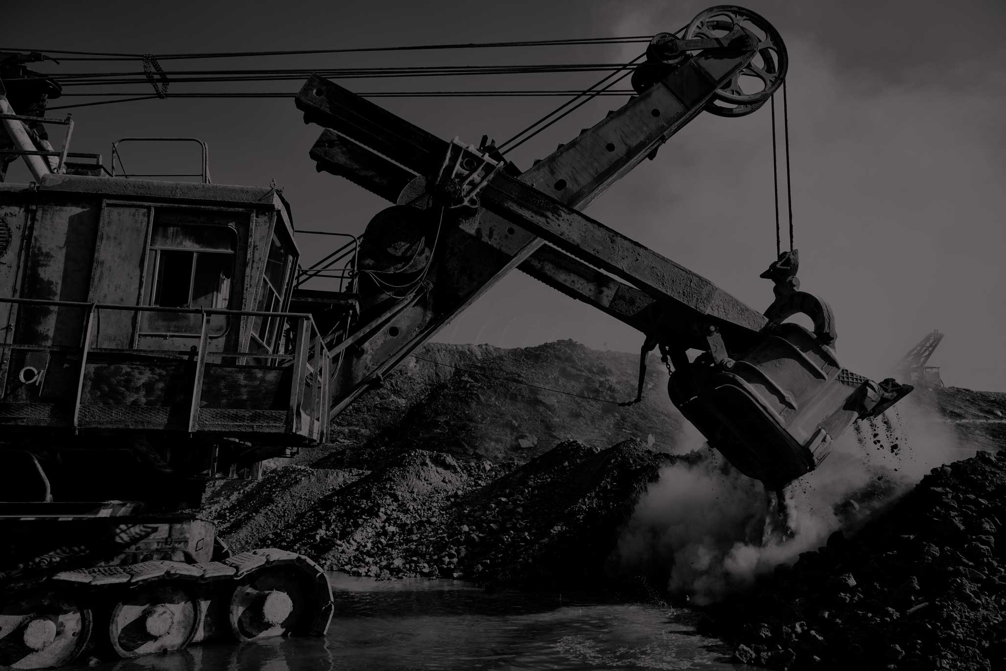 heavy-machinery-works-at-a-quarry-2025-02-02-14-58- ... heavy-machinery-works-at-a-quarry-2025-02-02-14-58-19-utc