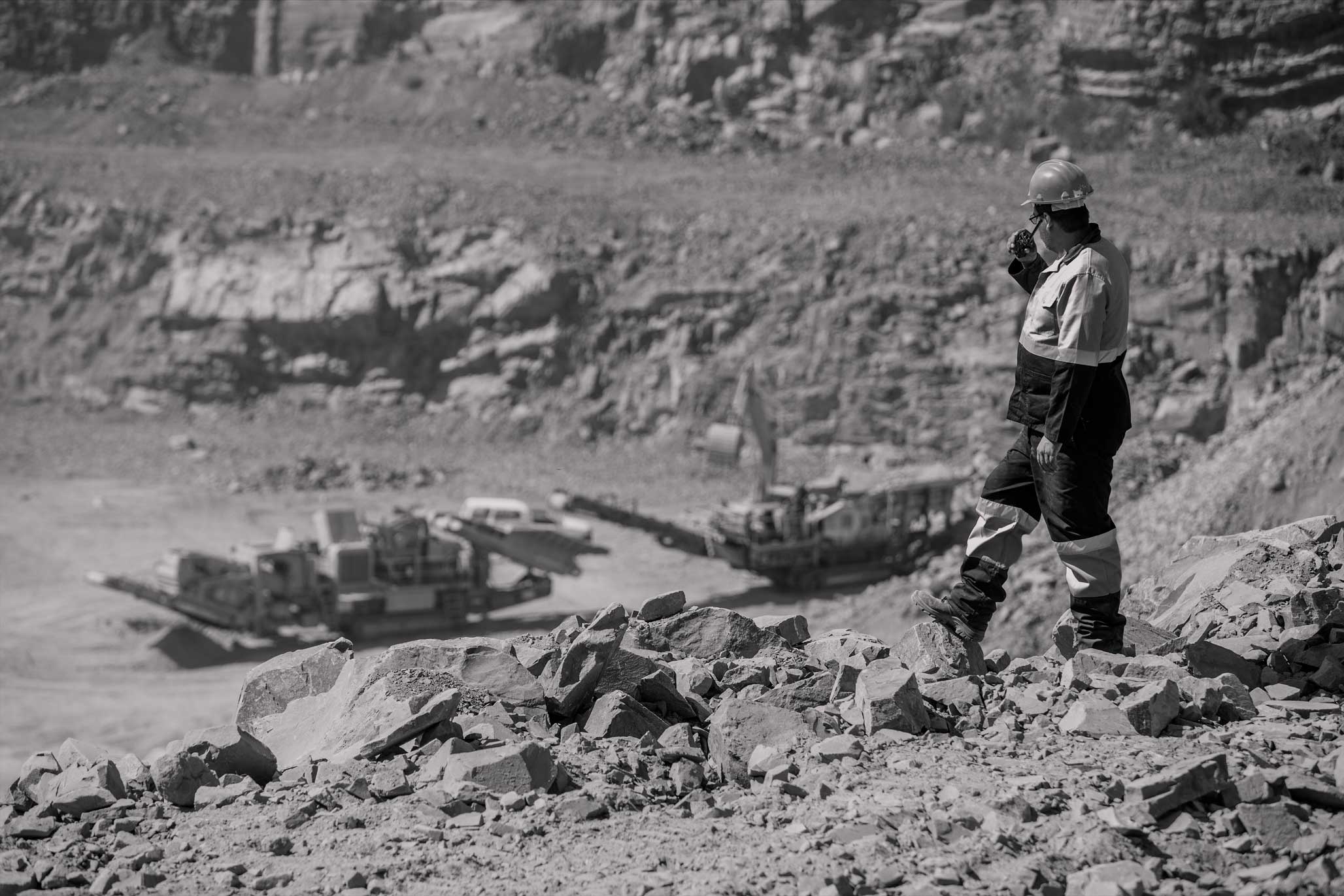 heavy-machinery-works-at-a-quarry-2025-02-02-14-58- ... heavy-machinery-works-at-a-quarry-2025-02-02-14-58-19-utc