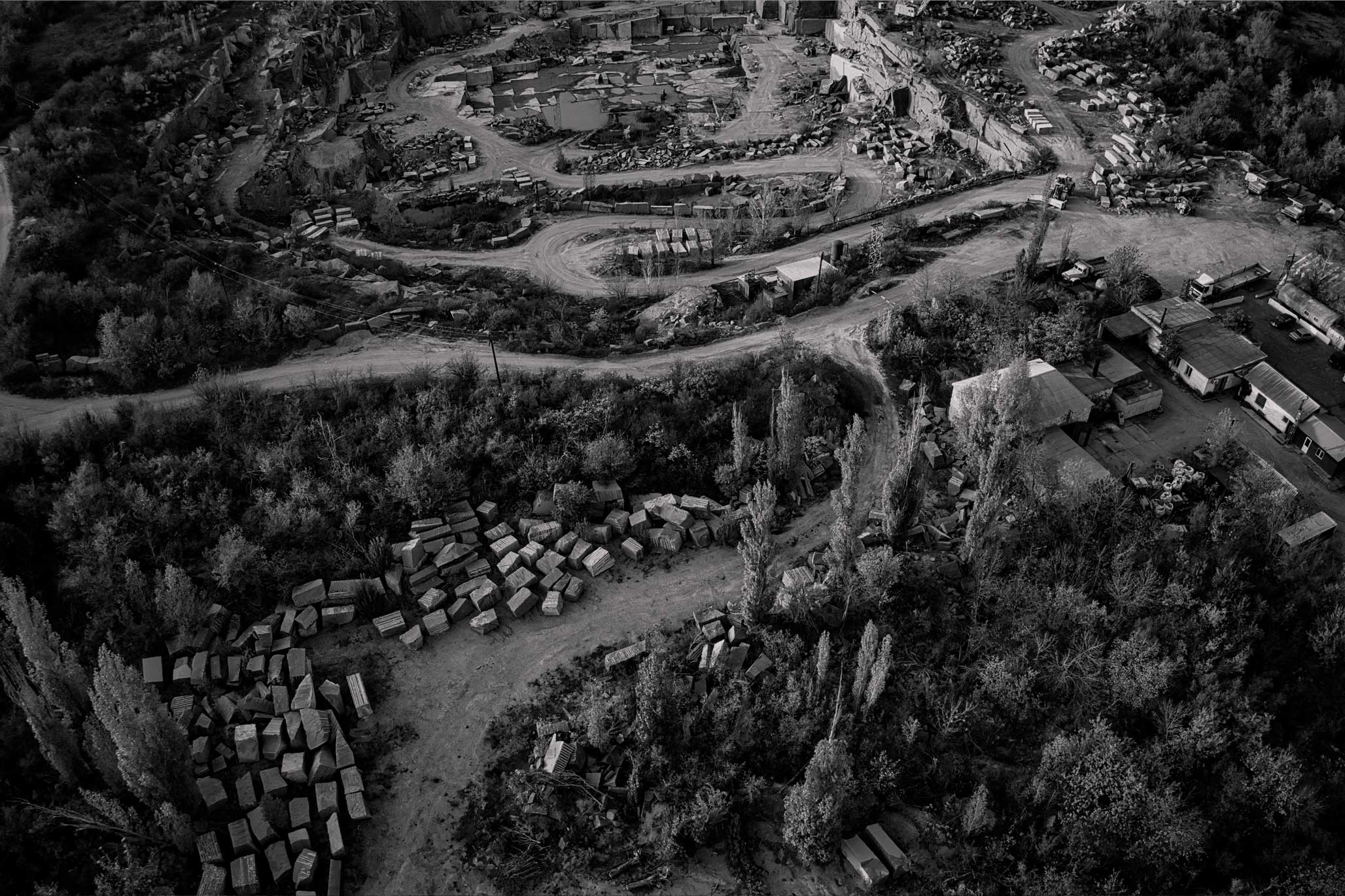 heavy-machinery-works-at-a-quarry-2025-02-02-14-58- ... heavy-machinery-works-at-a-quarry-2025-02-02-14-58-19-utc